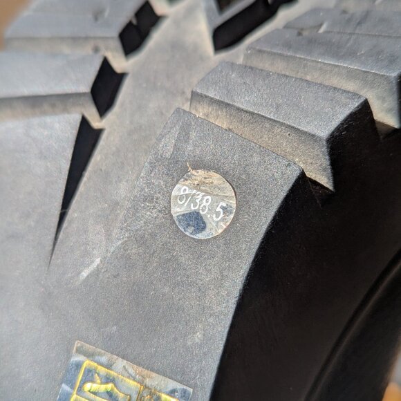 DKNY Black leather block heel Chelsea Boot size 8 - Picture 5 of 5